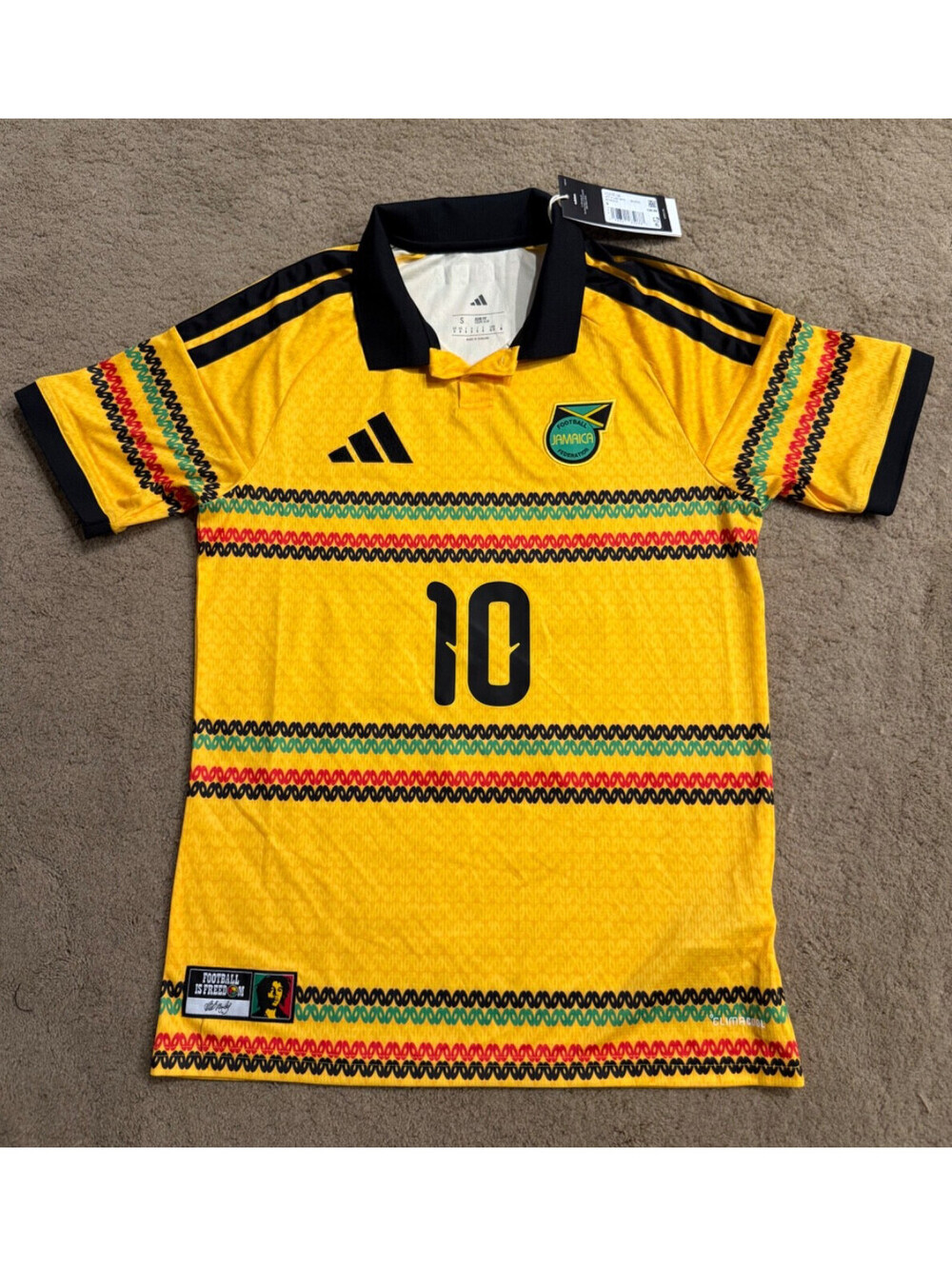 NWT Bob Marley Jamaica 26 Adidas Originals Mens Gold Home Soccer Jersey KC8785
